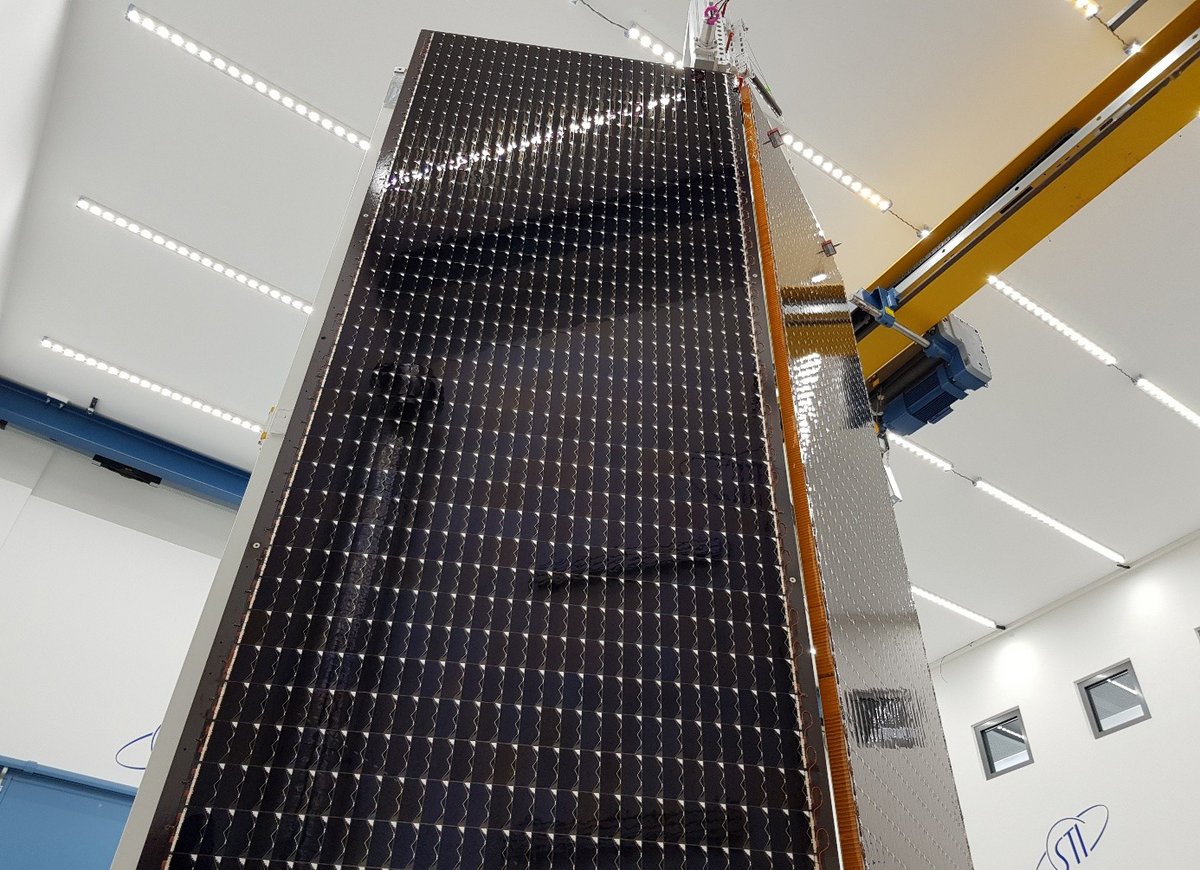 SpaceTech solar arrays for Sentinel-6B
