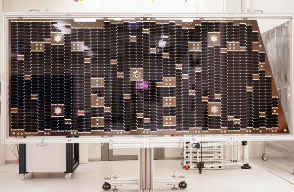 One out of 4 large SpaceTech solar arrays for PLATO in STI clean room 
